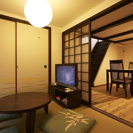 Guest House Connection Karasuma Gojo Киото Экстерьер фото