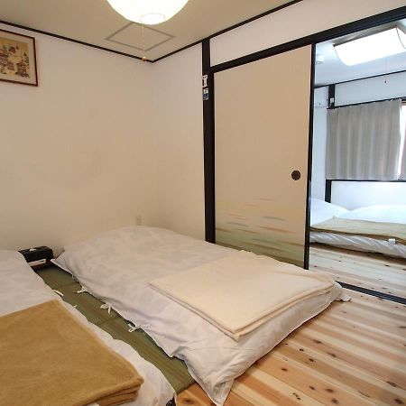 Guest House Connection Karasuma Gojo Киото Экстерьер фото